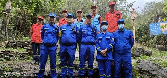 非洲男人日女人黄片